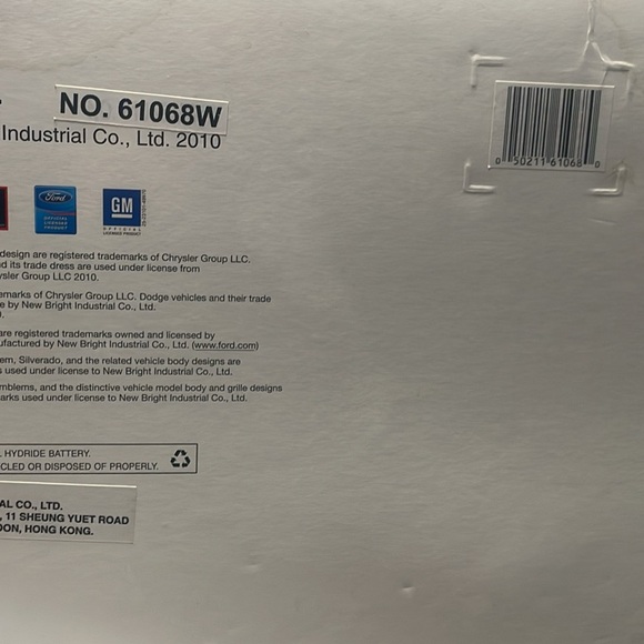 New Bright Remote Control Car - Picture 8 of 10